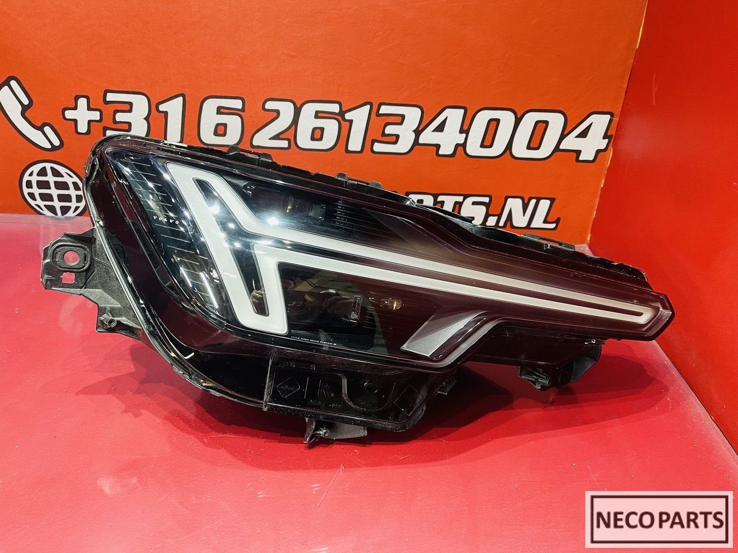 VOLVO XC90 FULL LED KOPLAMP 2025 - ORIGINEEL 32365980, Gebruikt, -, -, Ophalen of Verzenden