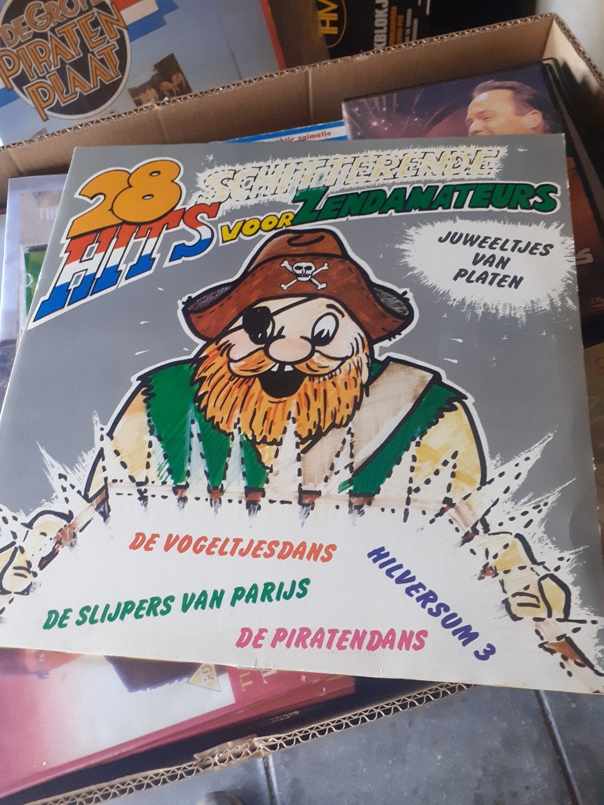 28 Schitterende Hits voor Zendamateurs - Piraten Plaat, Cd's en Dvd's, Ophalen, Gebruikt