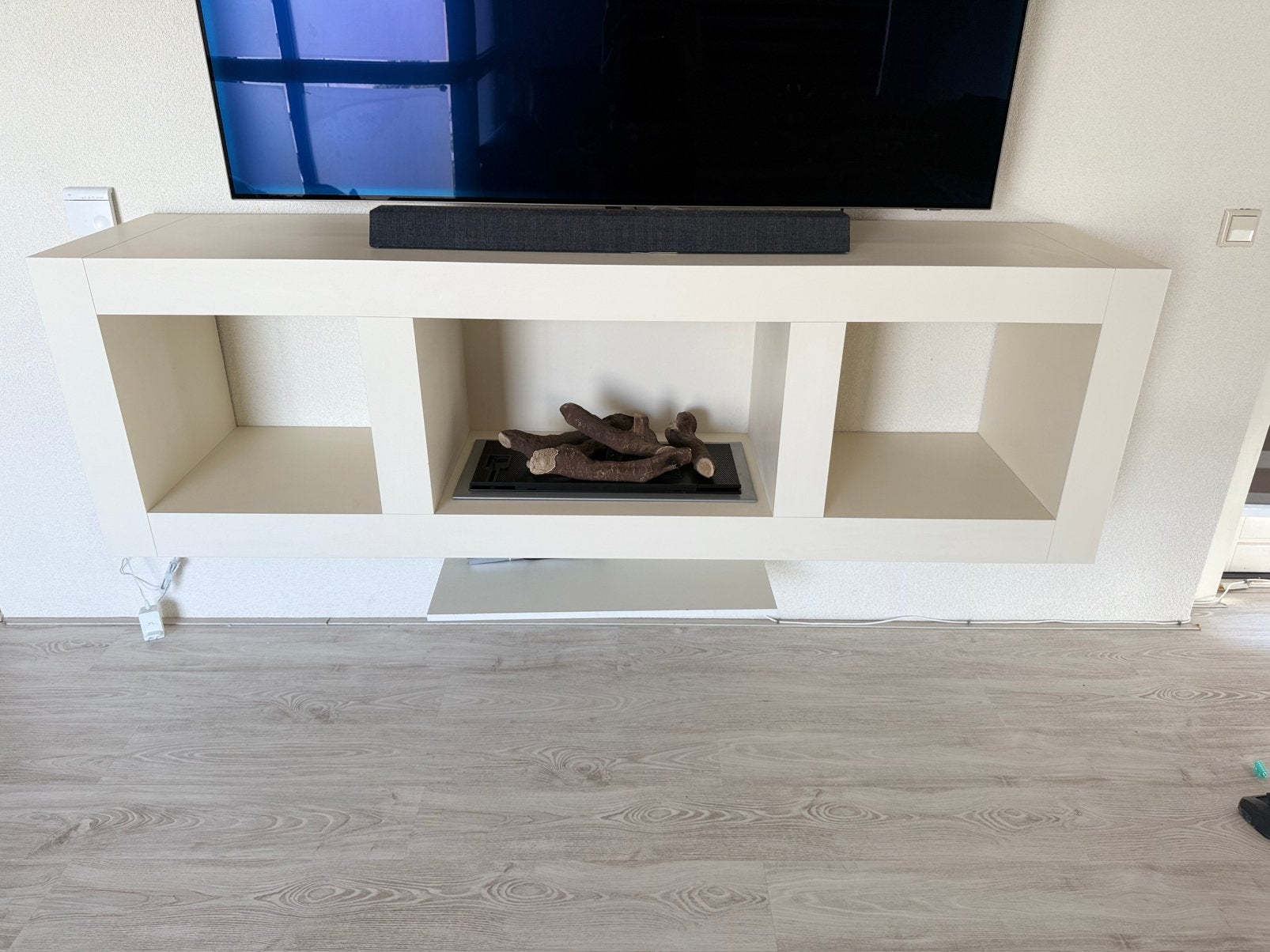 Tv meubel sfeerhaard werkt op ethanol, Ophalen, 150 tot 200 cm, Zo goed als nieuw, Minder dan 100 cm