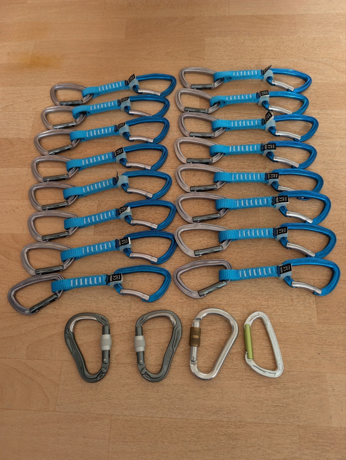 Petzl premium Klimsetjes/ quickdraw / karabiners, Verzenden, Nieuw, Klimsport-accessoire