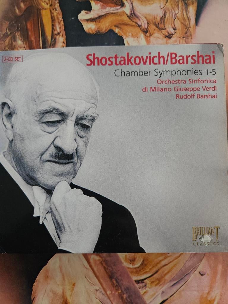 Shostakovich/Barshai Chamber Symphonies 1-5 (2 CD Set), Ophalen of Verzenden, Modernisme tot heden, Zo goed als nieuw, Orkest of Ballet