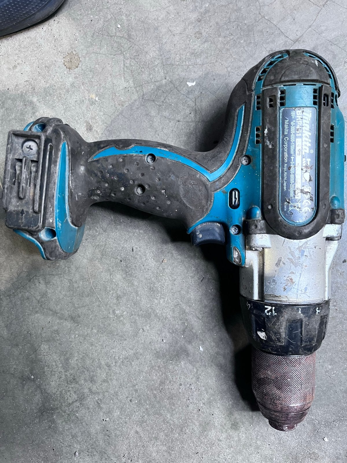 Makita Accuklopboormachine DHP453 - Zonder accu en lader, Gebruikt, Ophalen of Verzenden, Boor- en Schroefmachine, Minder dan 400 watt