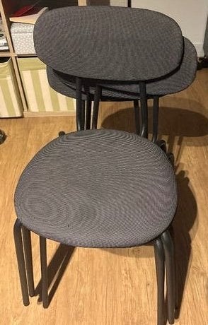 4 stoelen, Ophalen, Gebruikt, Zwart, Vier