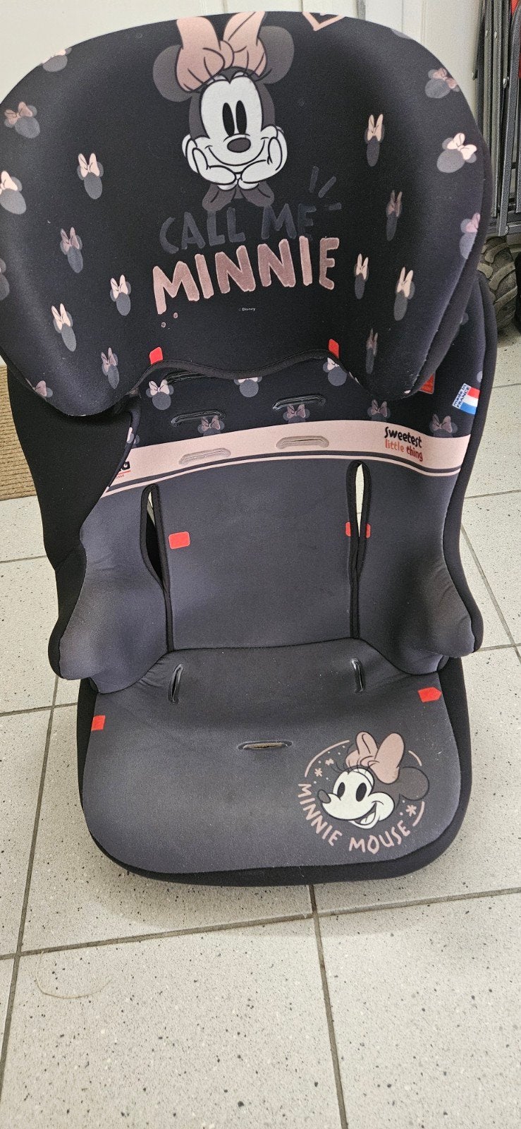 Minnie Mouse Autostoel 15-36 kg - Hoezen Wasbaar, 15 t/m 36 kg, Ophalen, Overige merken, Gebruikt