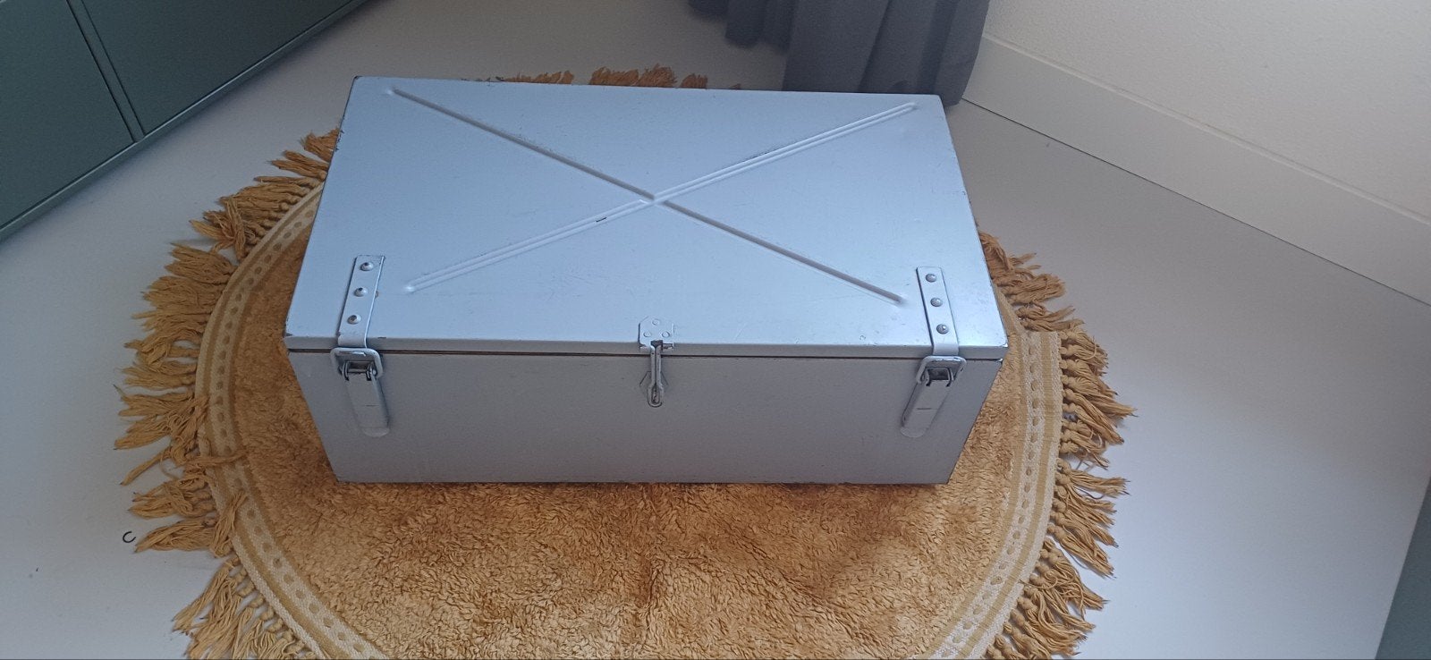 Vintage metalen kist - Grijs - Opbergkist, Ophalen, Gebruikt, 50 tot 100 cm, Minder dan 50 cm