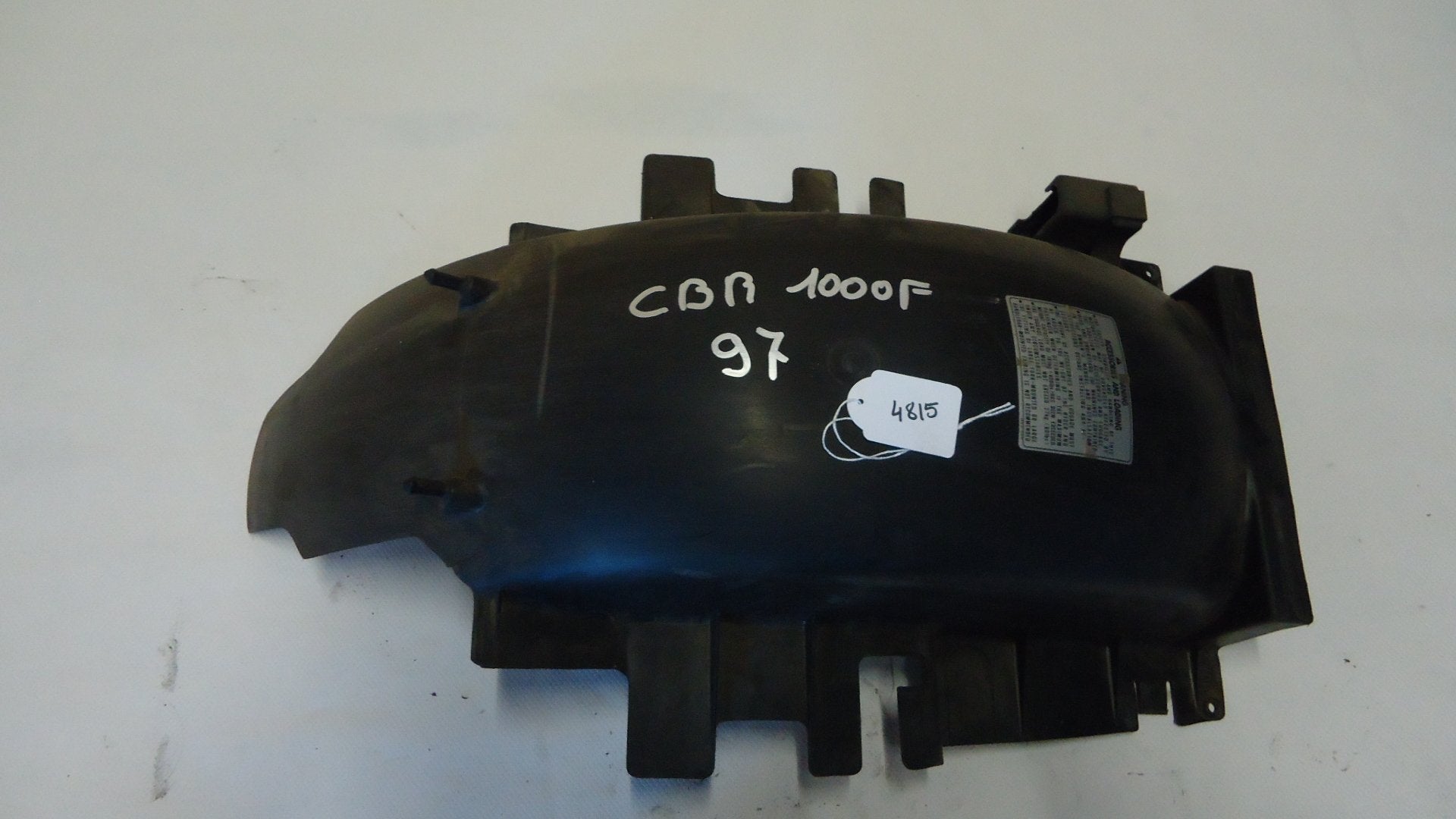 CBR1000F 1993 - 1996 Honda Batterijbak D1-11135