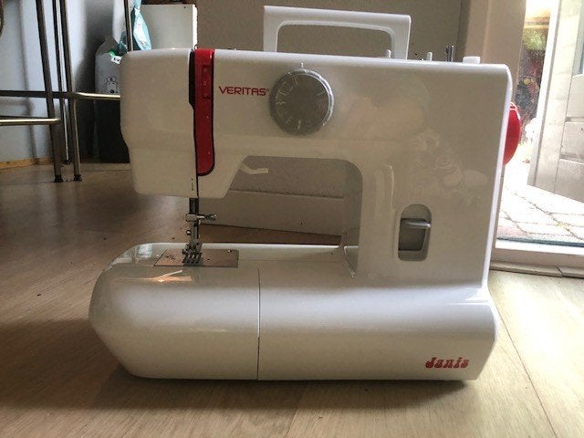 Naaimachine Veritas "Janis", Ophalen, Gebruikt, Naaimachine, Overige merken