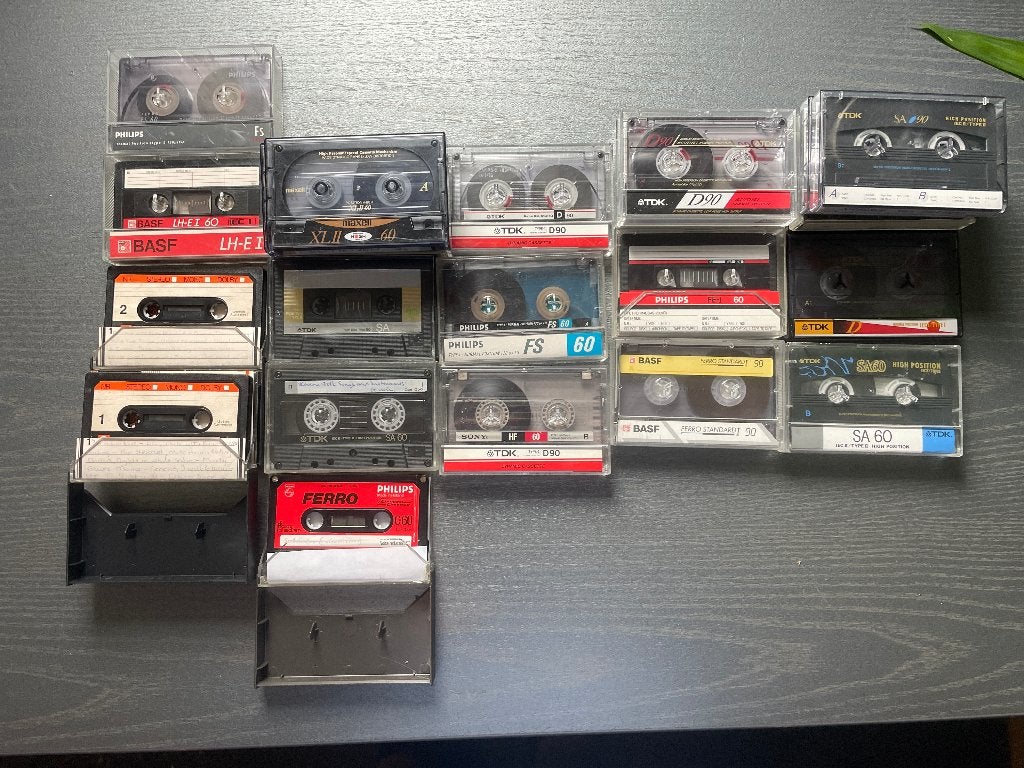 D989 Gebruikte Cassettebandjes TDK BASF Maxell Philips, Gebruikt, 2 t/m 25 bandjes, Overige genres, Ophalen of Verzenden