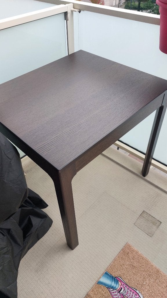 Uitschuifbare eettafel EKEDALEN