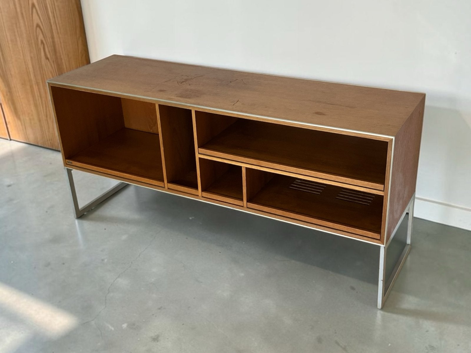 Bang & Olufsen MC40  steriomeubel - Jacob Jensen, Ophalen of Verzenden