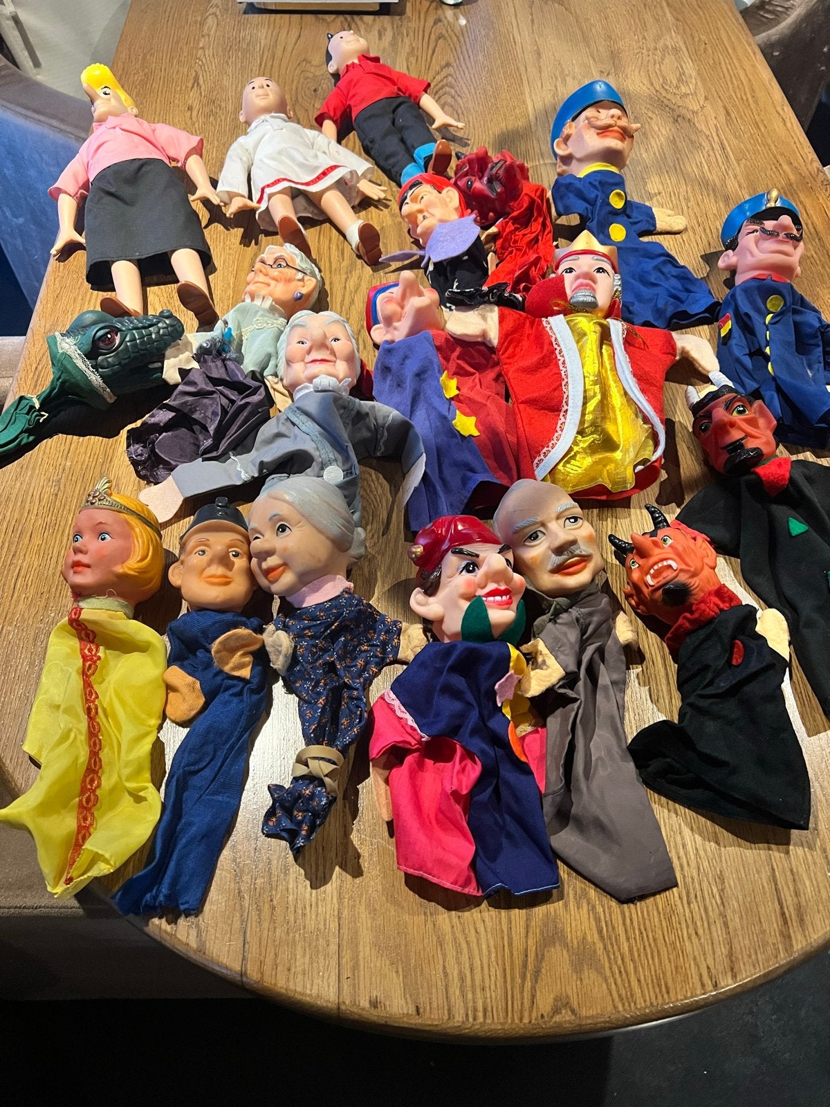 Grote collectie vintage handpoppen en poppenkastverhalen, Verzamelen, Ophalen, Gebruikt, Pop