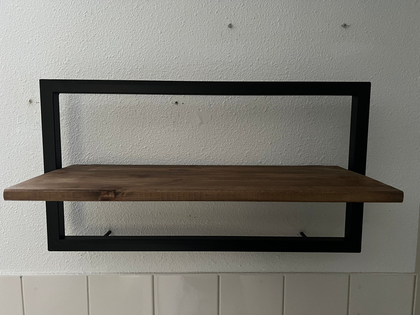 Wandplank met metalen frame en houten blad 65cmx 35cmx 25cm, Huis en Inrichting, Ophalen, Minder dan 50 cm, Zo goed als nieuw