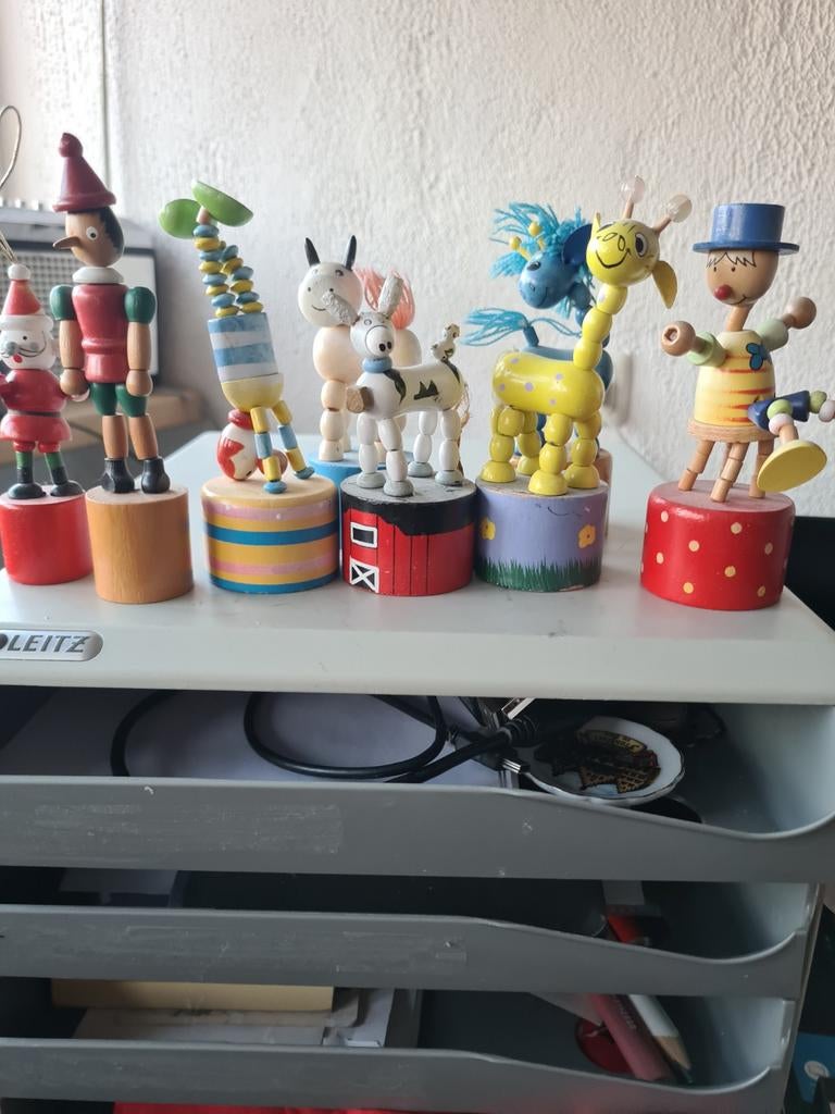 Druk poppetjes, Ophalen of Verzenden