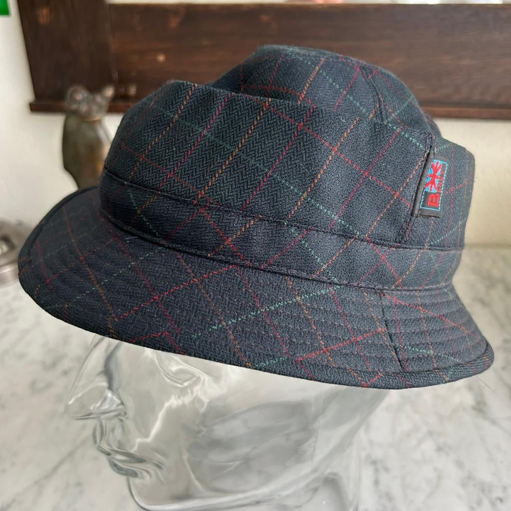 Prachtig Benet English Engels hoedje lamswol maat M 56 57 cm, Kleding | Heren, Hoeden en Petten, Ophalen of Verzenden, Nieuw, 57 cm (M, 7⅛ inch) of minder