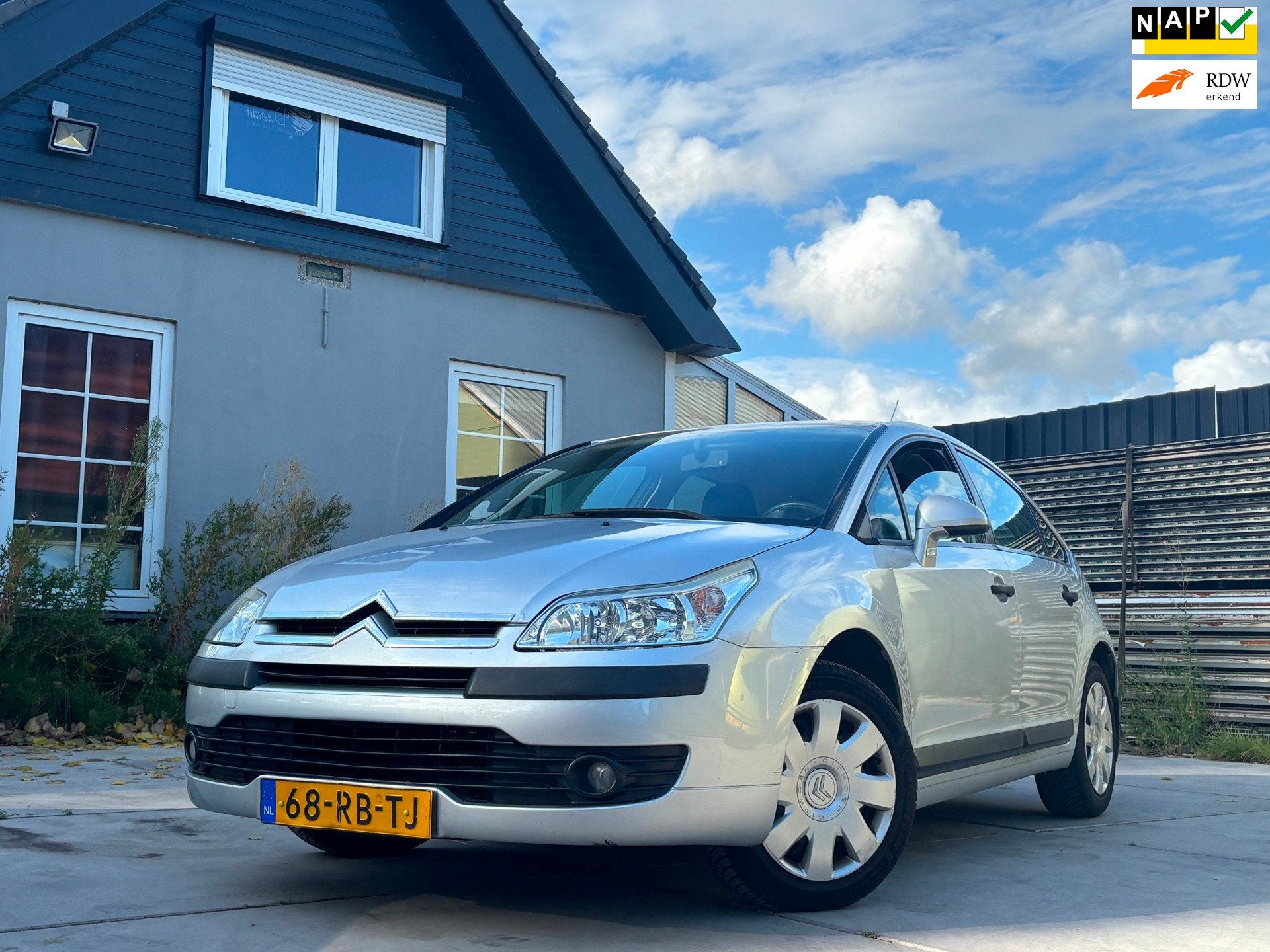 Citroen C4 1.6-16V Ligne Prestige | Automaat | Airco | El. R, Auto's, Gebruikt, 4 cilinders, Bedrijf, Euro 4