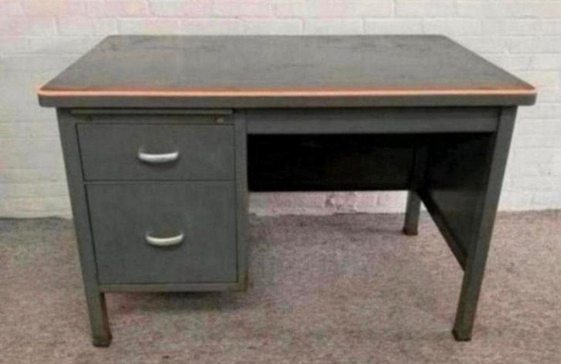 Bureau oude stoere industriële Gispen bureau jaren 50., Ophalen of Verzenden