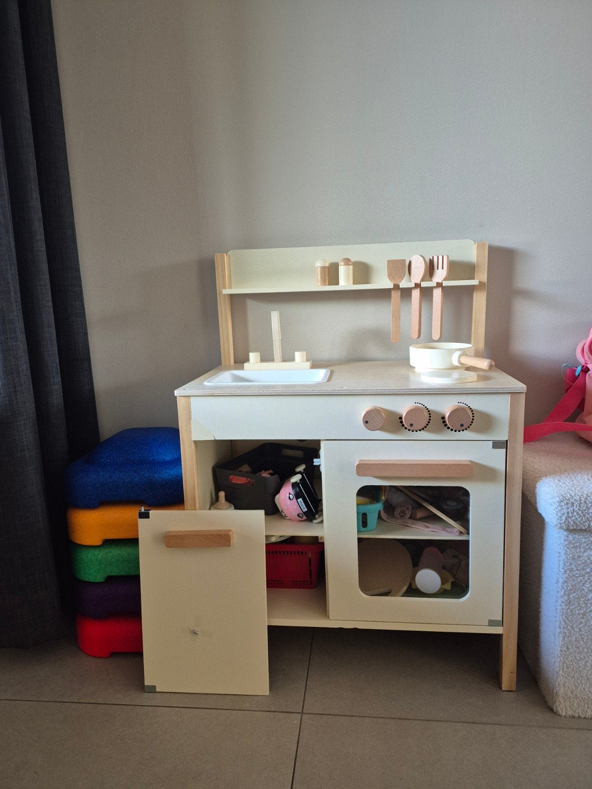 Incl keukengerei op het keuekentje, excl. Spullen in keuken, Kinderen en Baby's, Speelgoed | Speelkeukens, Ophalen, Zo goed als nieuw