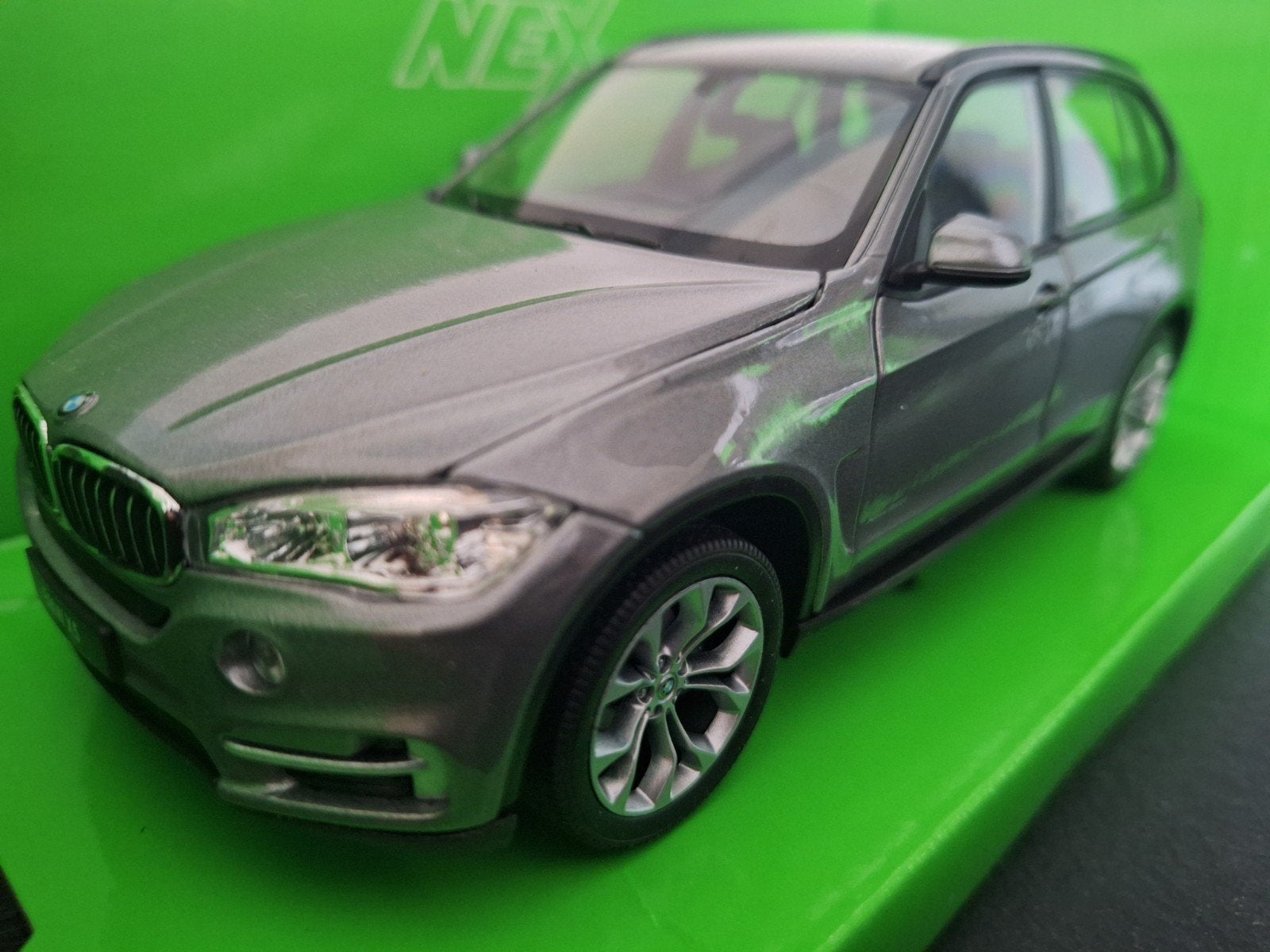 BMW X5 2015 Schaal 1:24, Auto, Nieuw, Ophalen of Verzenden, Welly