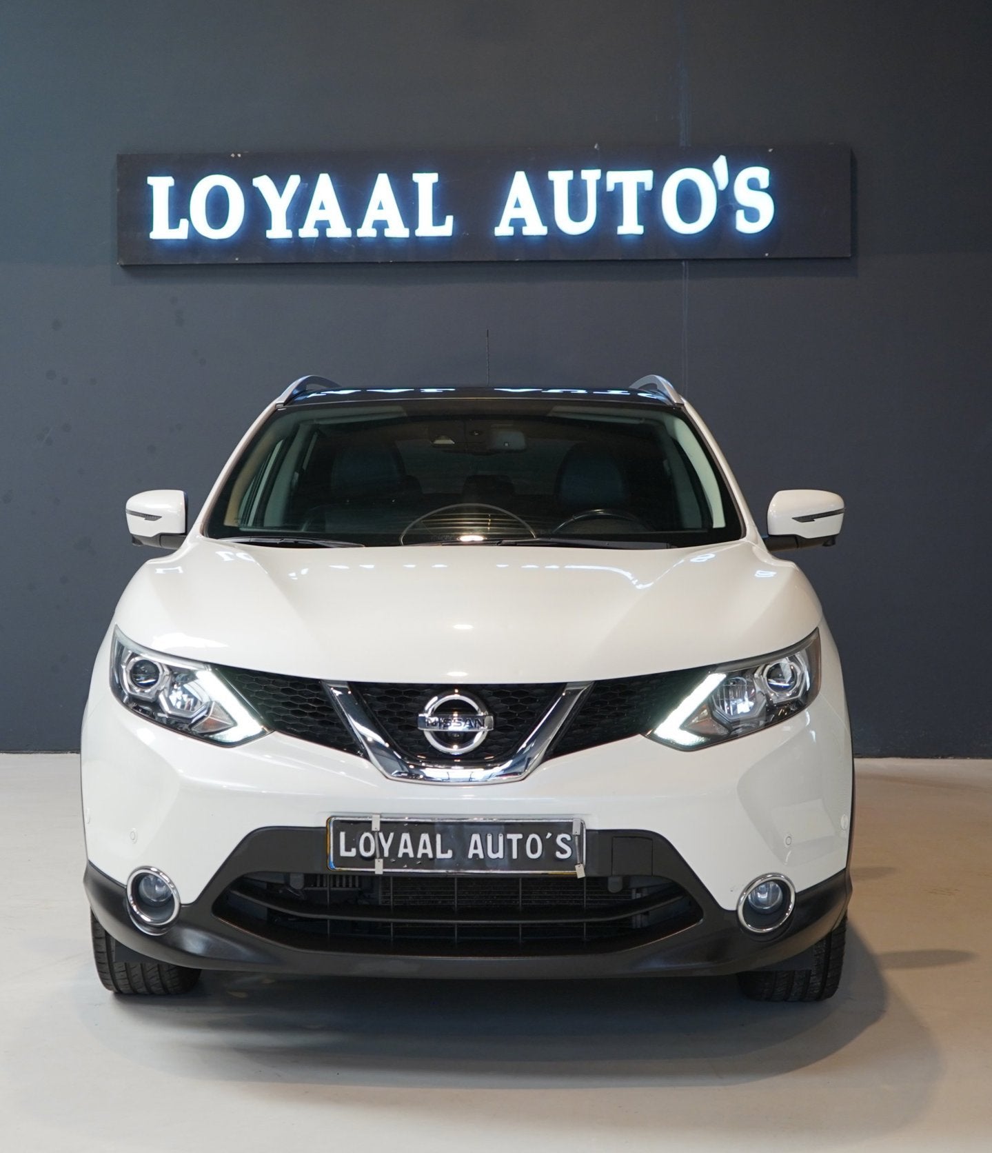 Nissan Qashqai 1.2 Tekna | PANODAK | TREKHAAK | CRUISE | ACH, Voorwielaandrijving, Gebruikt, Euro 6, 4 cilinders