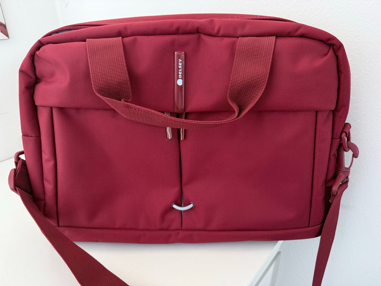 Delsey Laptop Akte Tas Wijnrood - Handig & Veelzijdig, Ophalen of Verzenden, Zo goed als nieuw, Rood, Overige typen