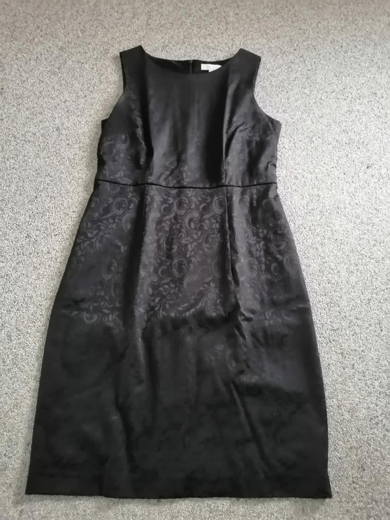 Dames jurk (  G ), Ophalen, Zo goed als nieuw, Maat 38/40 (M), Knielengte