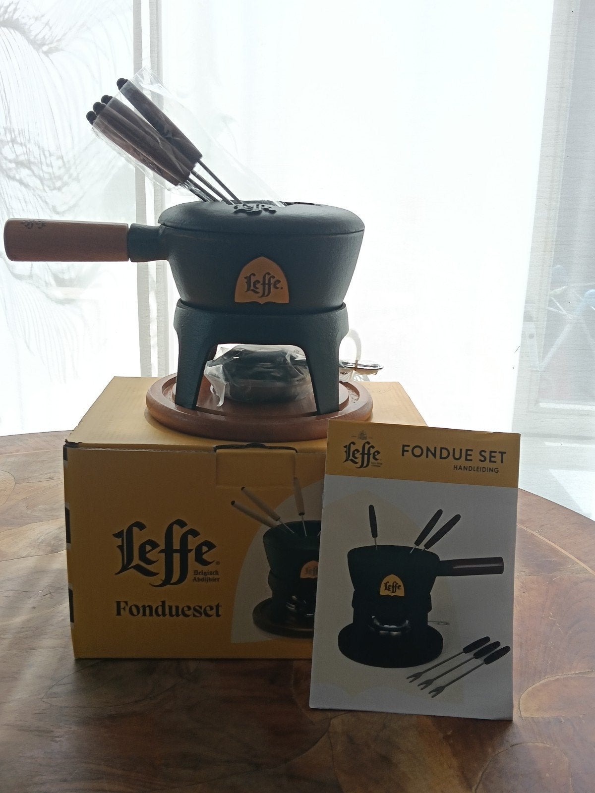 Nieuwe gietijzeren fondueset Leffe, Witgoed en Apparatuur, Fonduesets, Nieuw, Fondueset, Brander, Ophalen of Verzenden