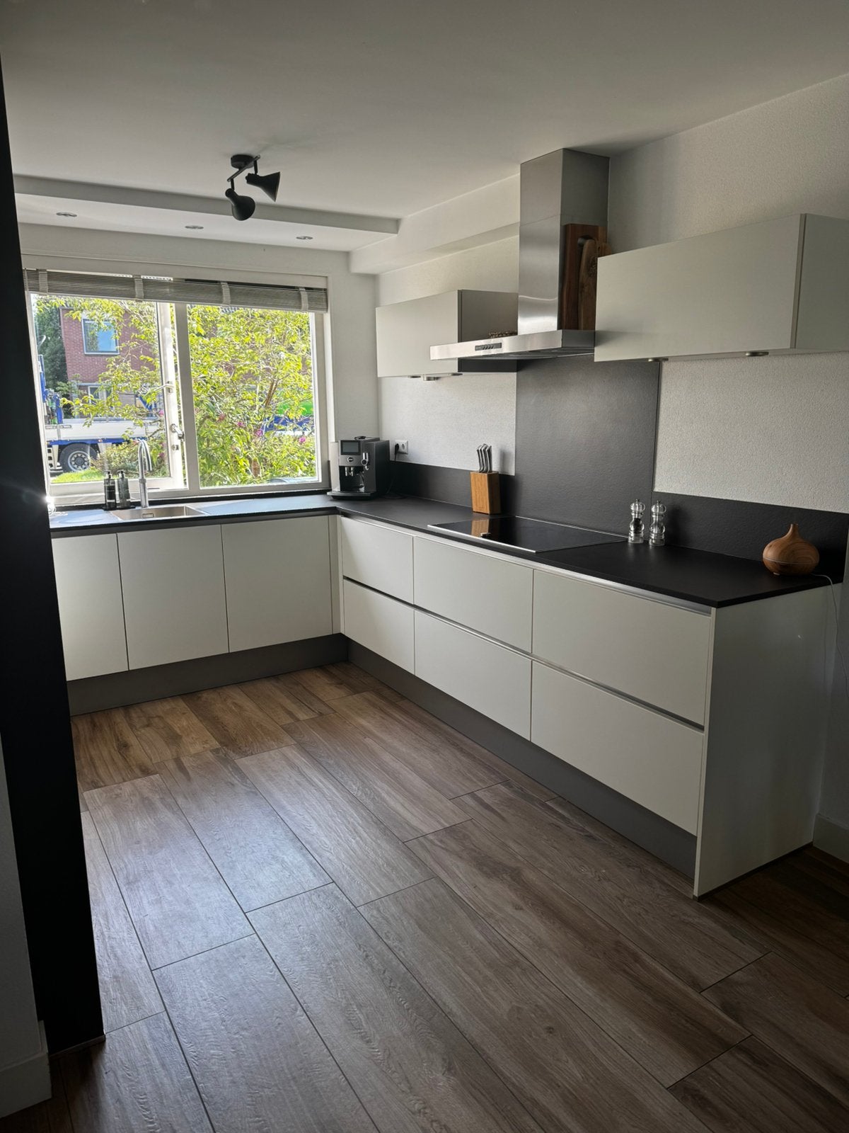 Keuken uit 2016 met NEFF apparatuur., Ophalen, Gebruikt, Crème, Overige typen