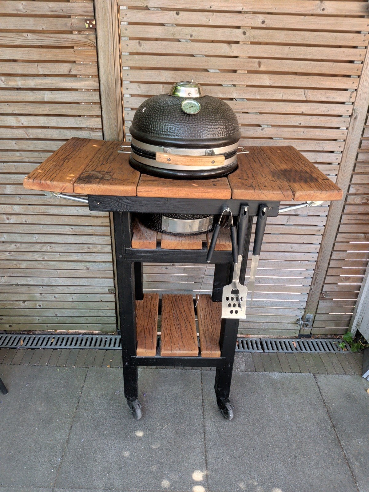 kamado bbq incl meubel, Tuin en Terras, Ophalen, Gebruikt