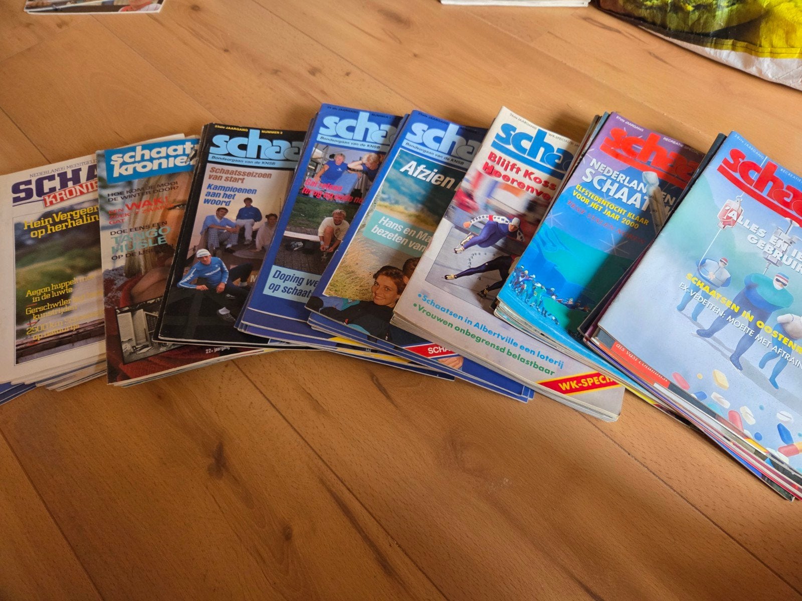 schaatskroniek/schaats + kroniek, Ophalen of Verzenden, Gelezen, Overige typen
