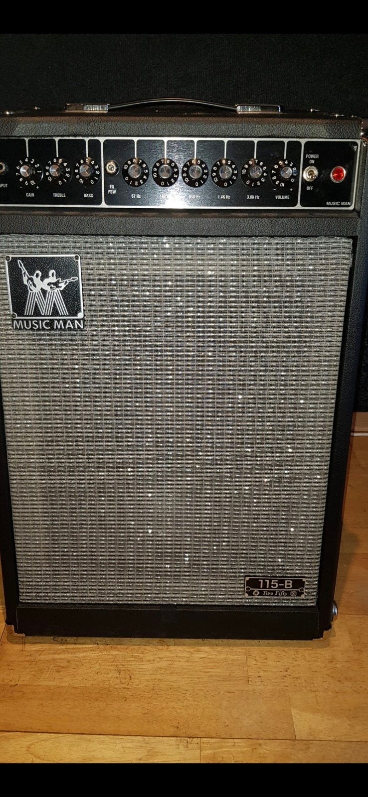 musicman, Ophalen of Verzenden, Zo goed als nieuw, 100 watt of meer
