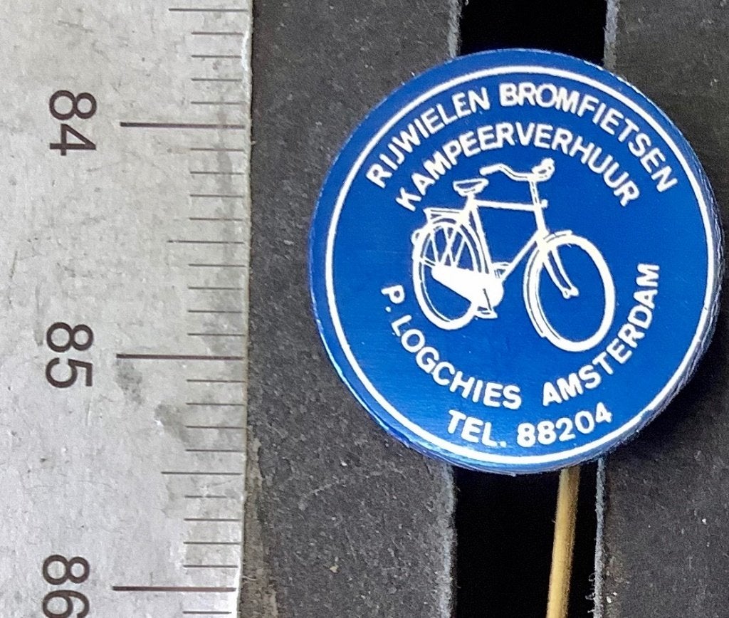 speld, Amsterdam, P.Logchies rijwielen bromfietsen (AW, Ophalen of Verzenden, Gebruikt, Transport, Speldje of Pin