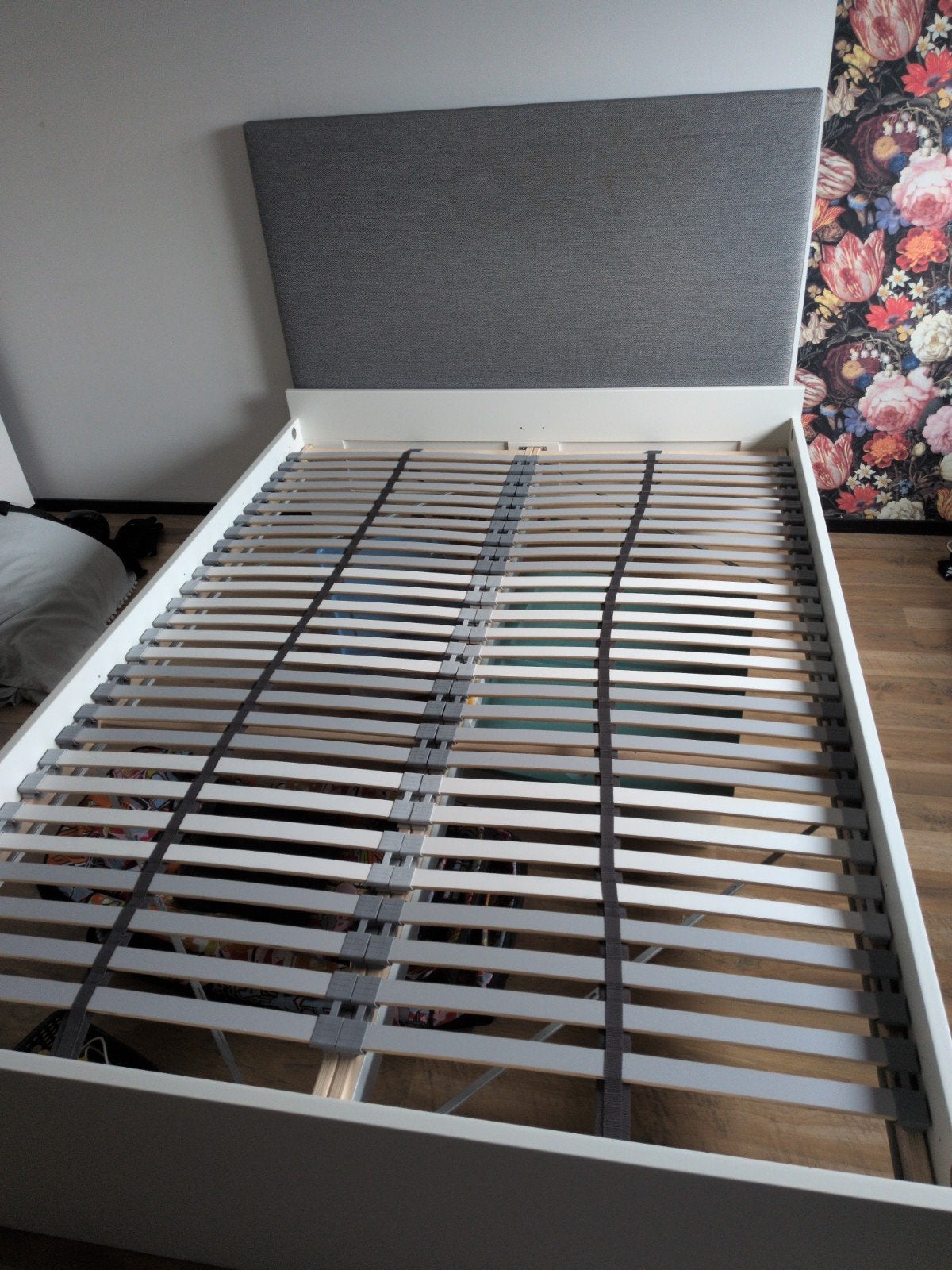 IKEA bed 140x200 met hoofdbord en matras, Huis en Inrichting, Slaapkamer | Bedden, Ophalen, Gebruikt, Wit, Tweepersoons