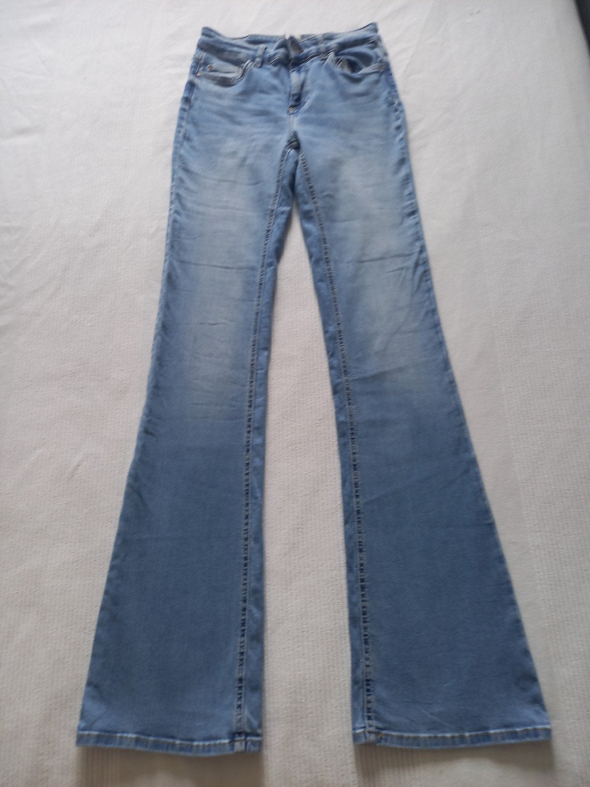 Only flared jeans maat S lengte 34, Blauw, Overige jeansmaten, Ophalen of Verzenden, ONLY