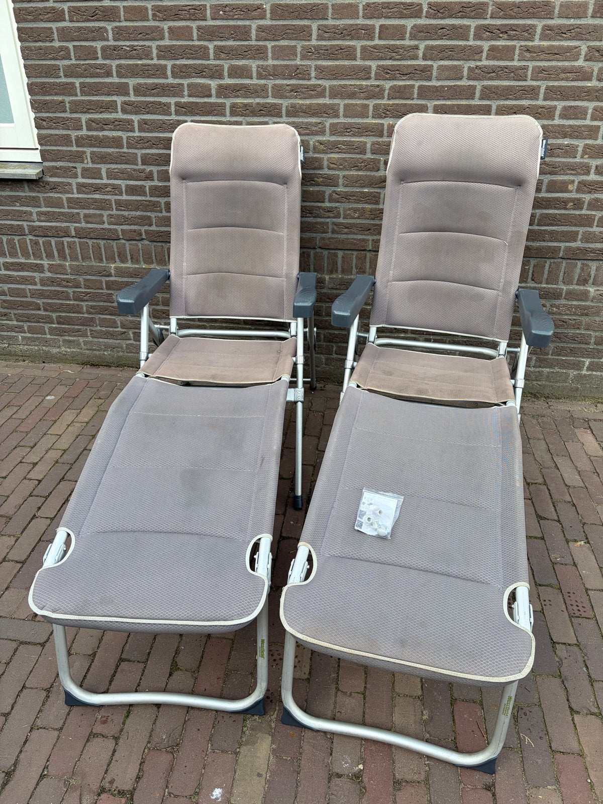 2 Westfield standen stoelen met 2 voetenbankjes, Ophalen, Gebruikt, Textileen, Verstelbaar