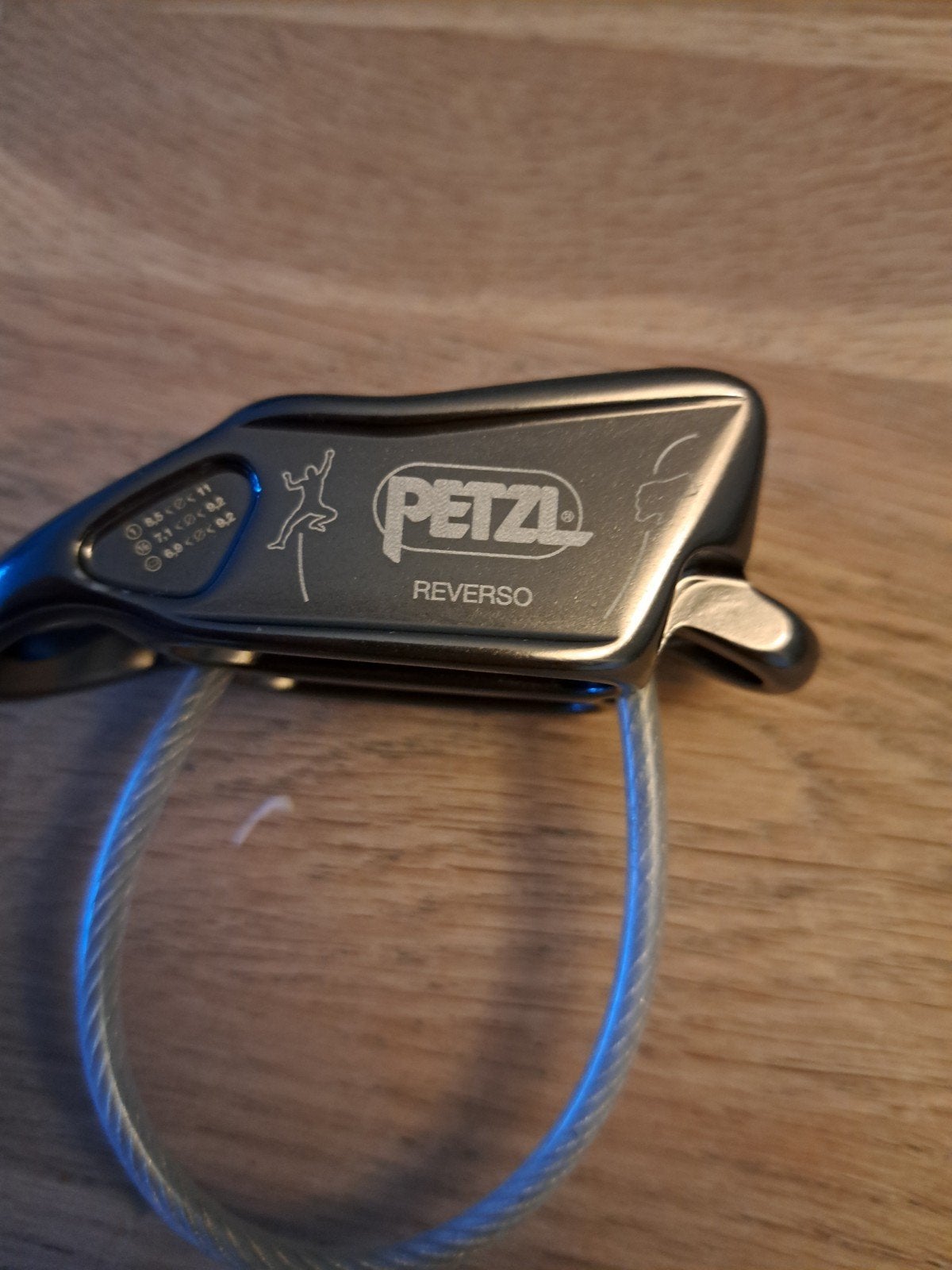 Petzl Reverso Klimzekeringapparaat - Zo goed als nieuw, Ophalen of Verzenden