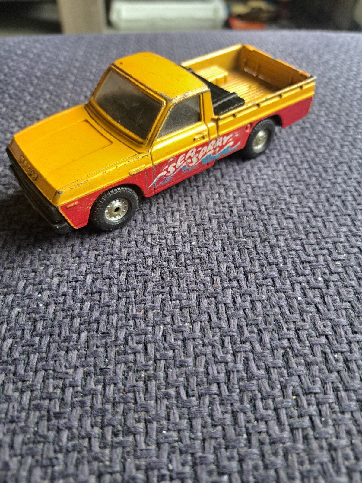 Corgi model mazda 31600 pick up, Corgi, Gebruikt, Ophalen of Verzenden, N.b