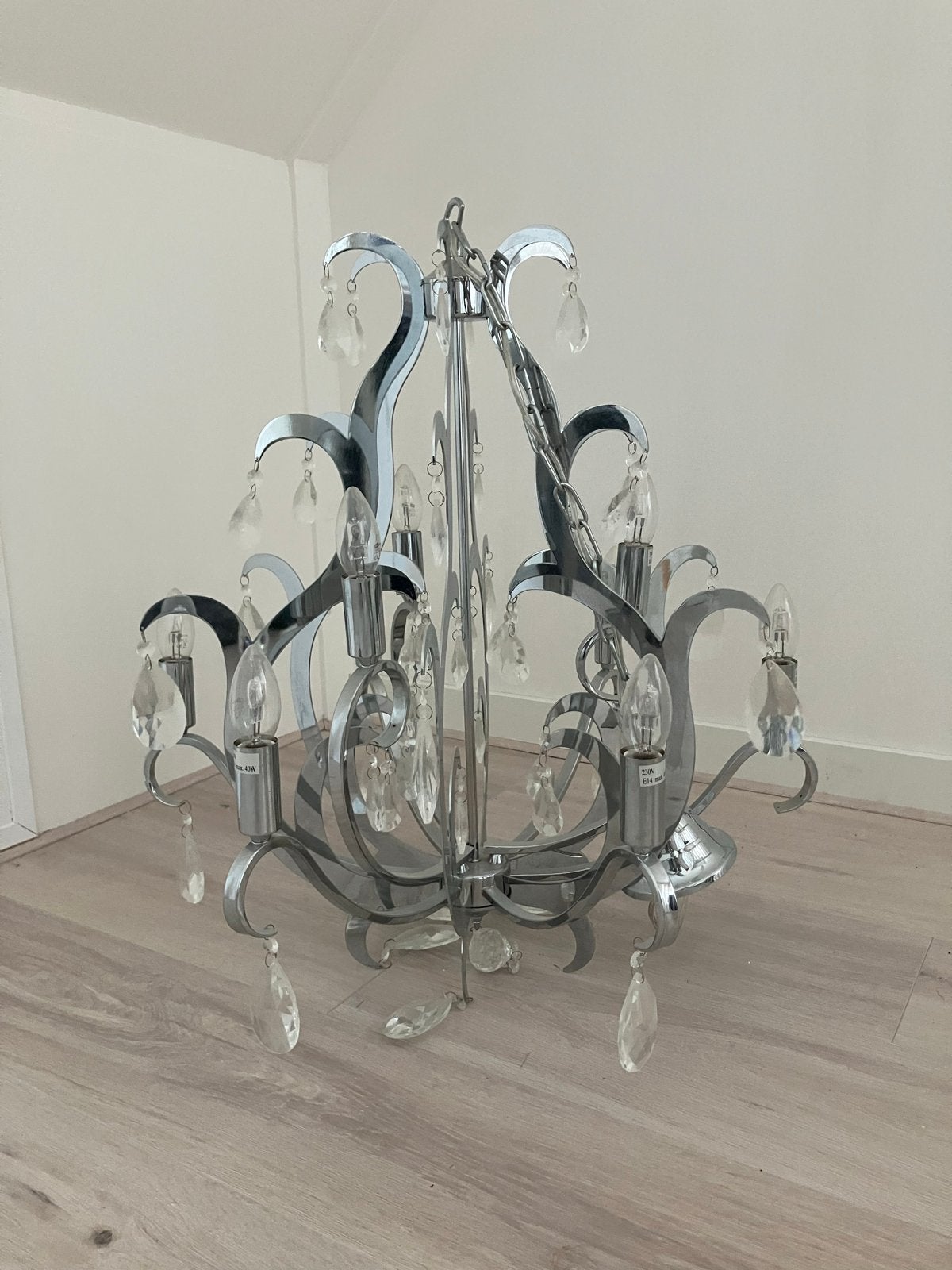 Moderne Kroonluchter met Kristallen, Huis en Inrichting, Lampen | Kroonluchters, Ophalen, Zo goed als nieuw, Metaal, E14 (klein)