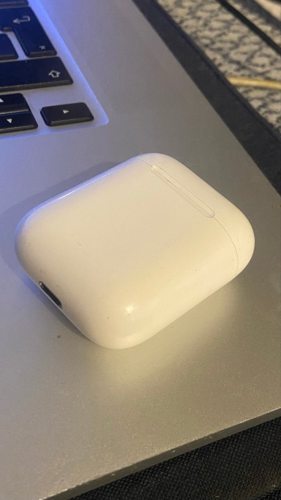 AirPods 1 Case (only case), Audio, Tv en Foto, Koptelefoons, In-ear, Gebruikt, Draadloos opladen, Ophalen of Verzenden