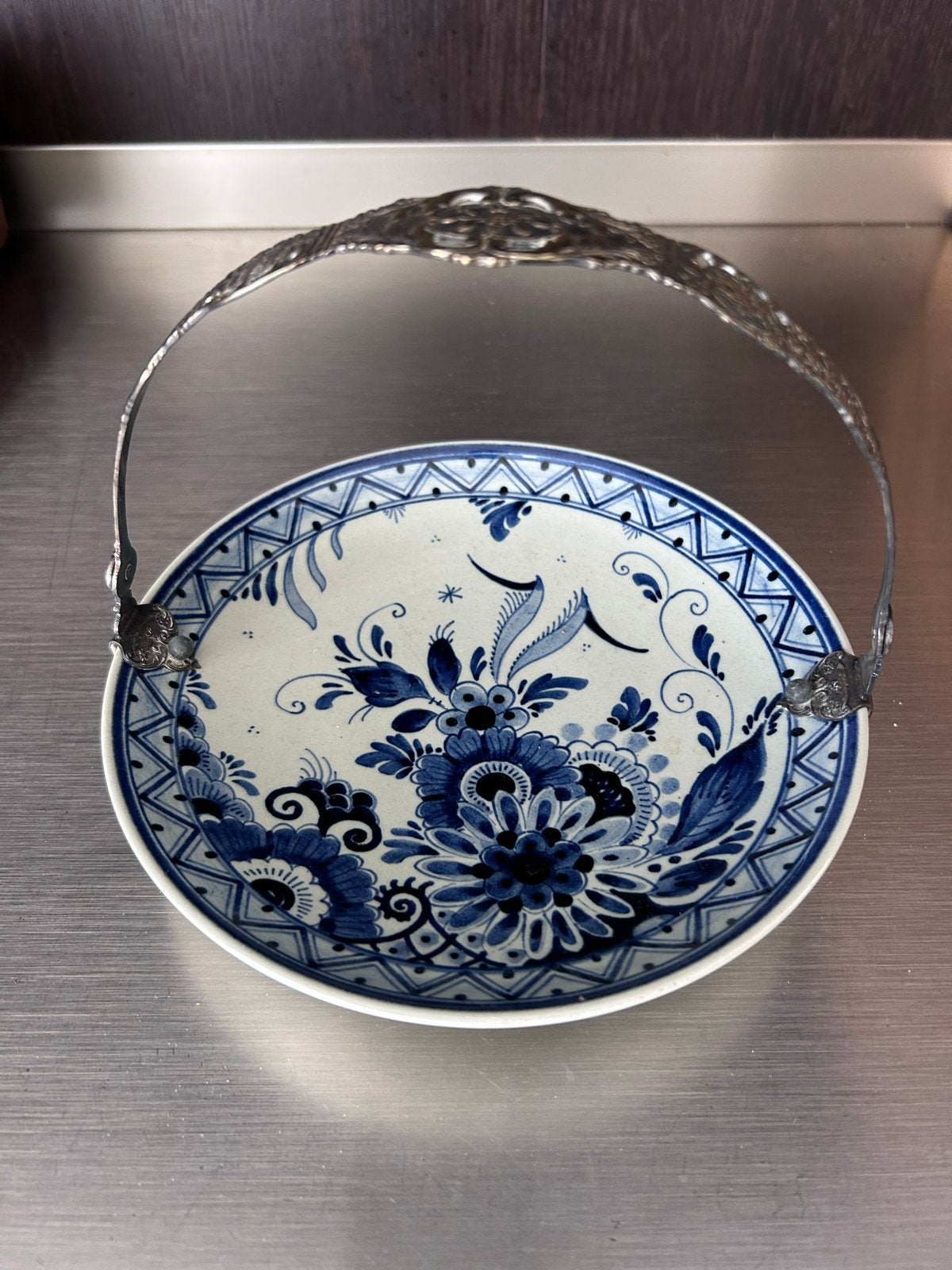 Antieke Delfts Blauw schaal met zilveren hengsel, Ophalen