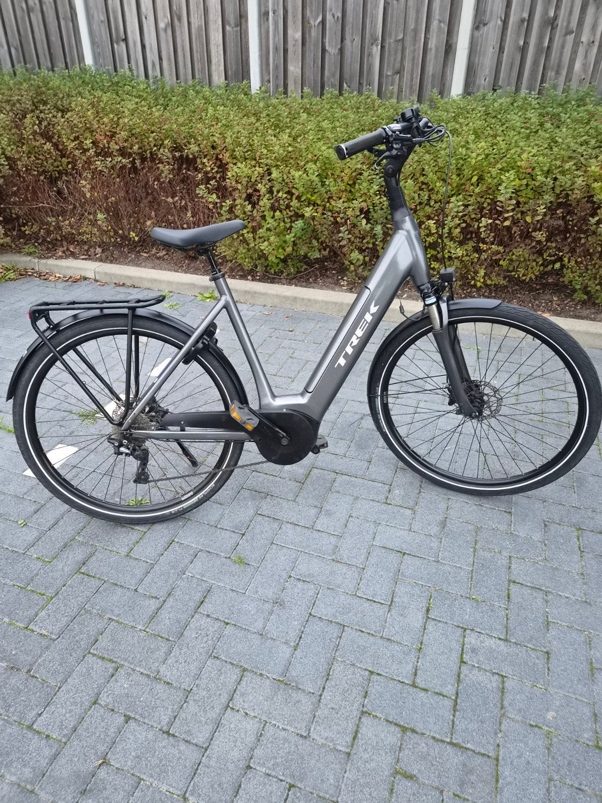 trek elektrische damesfiets bosch middenmotor, Zo goed als nieuw, 51 tot 55 cm, 50 km per accu of meer, Ophalen