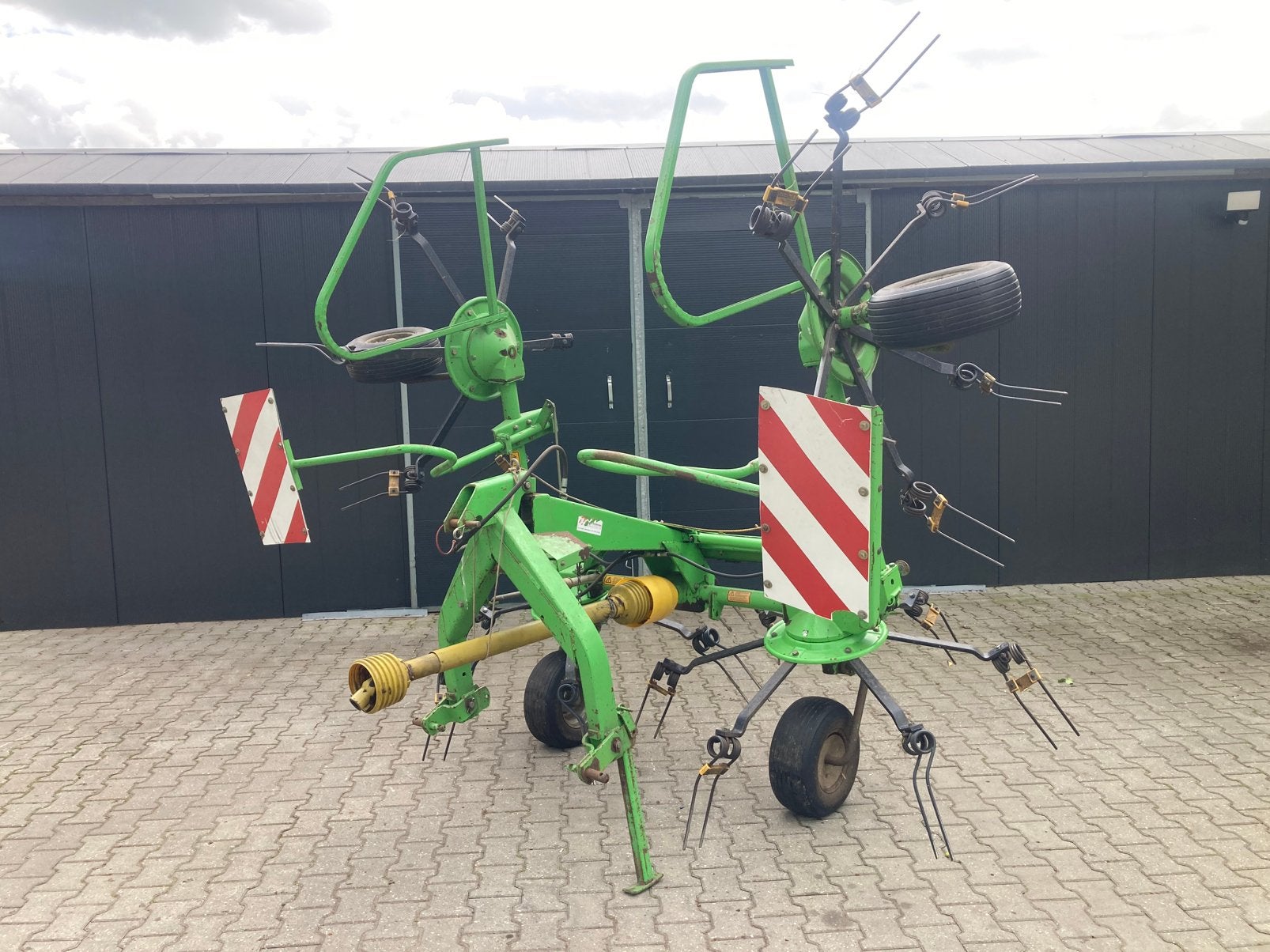 Deutz schudder hooischudder, Zakelijke goederen, Agrarisch | Werktuigen, Ophalen, Weidebouw