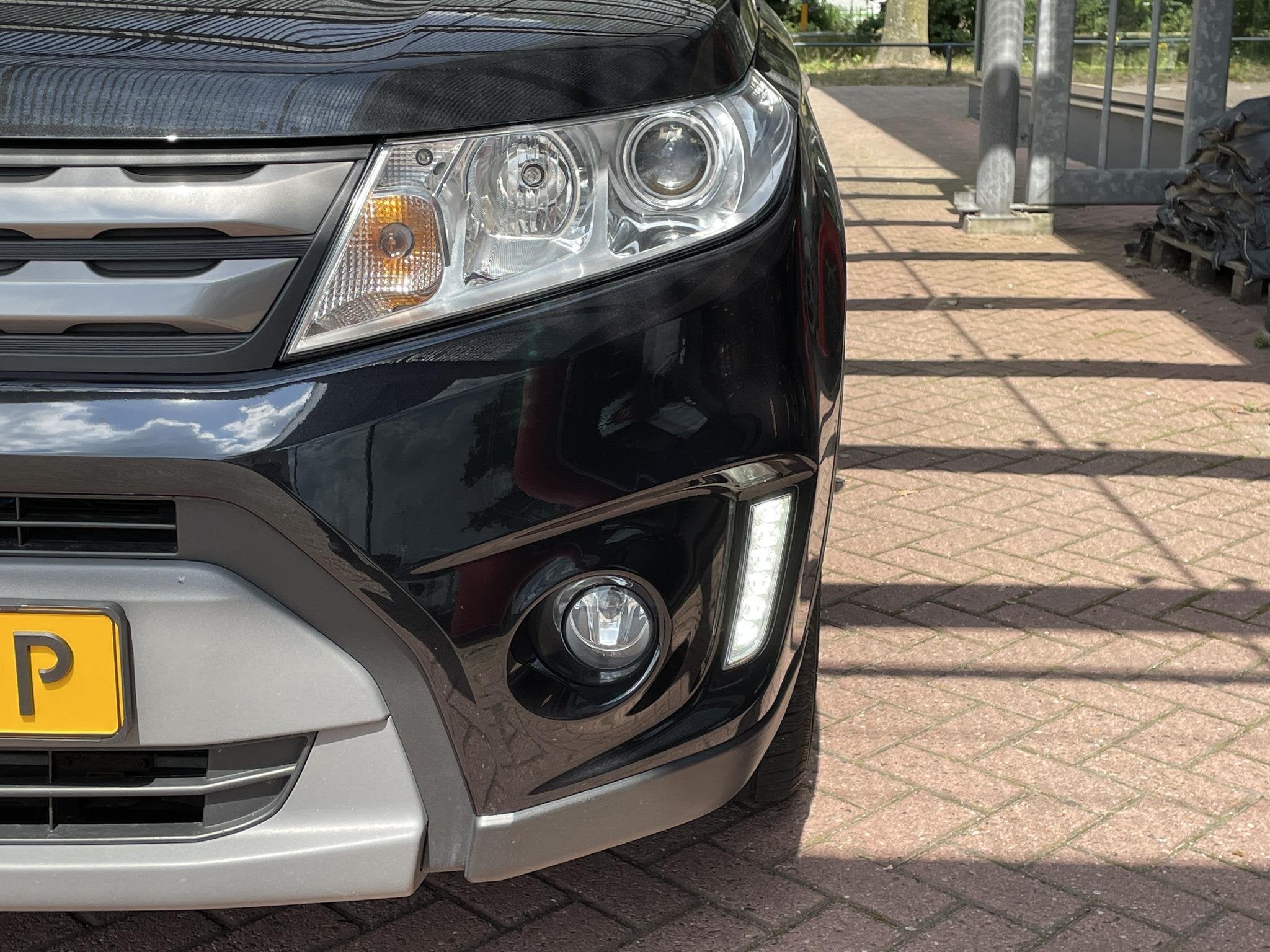 Suzuki Vitara 1.6 Exclusive | Trekhaak | Achteruitrijcamera, Stof, Gebruikt, Euro 6, 4 cilinders