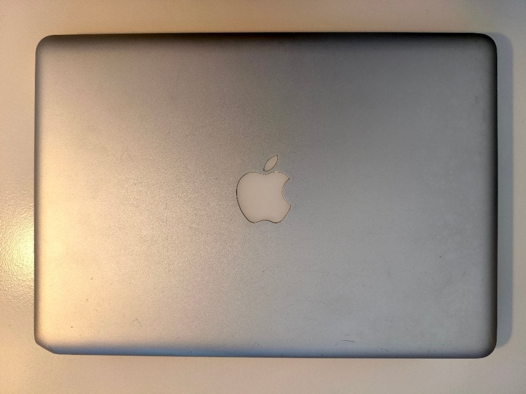 MacBook 13 inch (2009) – voor onderdelen of verzamelaar, Computers en Software, Gebruikt, 256 GB, Qwerty, 13 inch