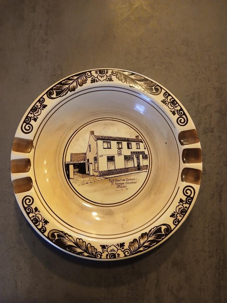 Skol Vintage asbak "Café-Zaal De Zwaan" Hoeven, Verzamelen, Biermerken, Ophalen of Verzenden