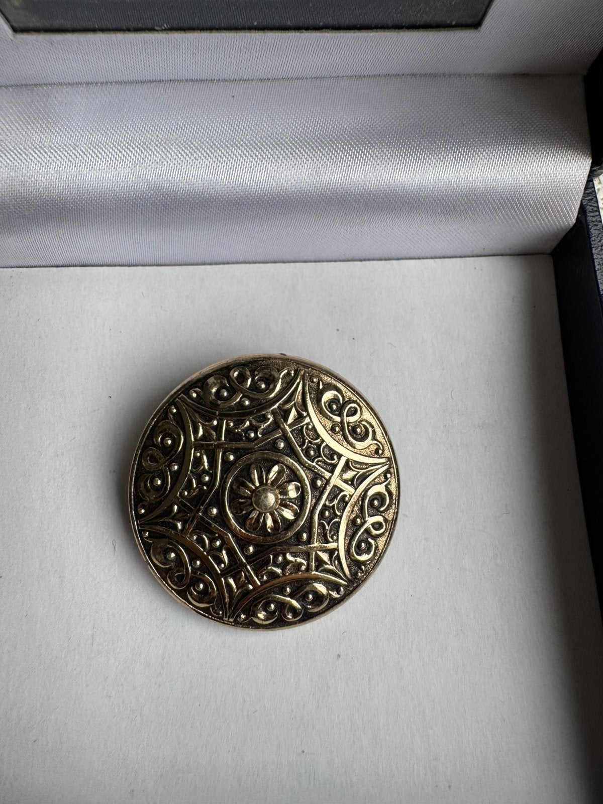 Vintage brooch-clip for a scarf, shawl, Verzenden, Zo goed als nieuw, Overige materialen