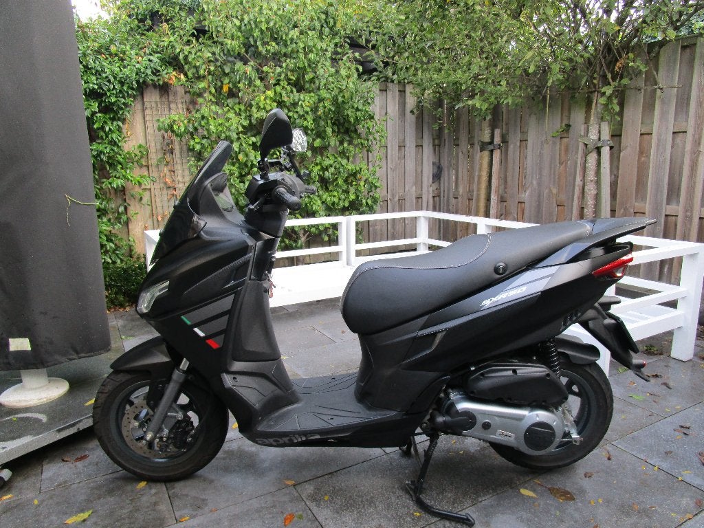 Aprilia SXR 50 E5+, Ophalen, Gebruikt, Overige modellen, Maximaal 45 km/u