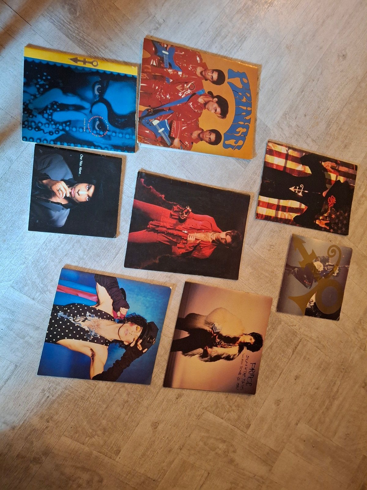 Prince boeken 8 en 3 tickets collection, Ophalen of Verzenden, Zo goed als nieuw, Artiest