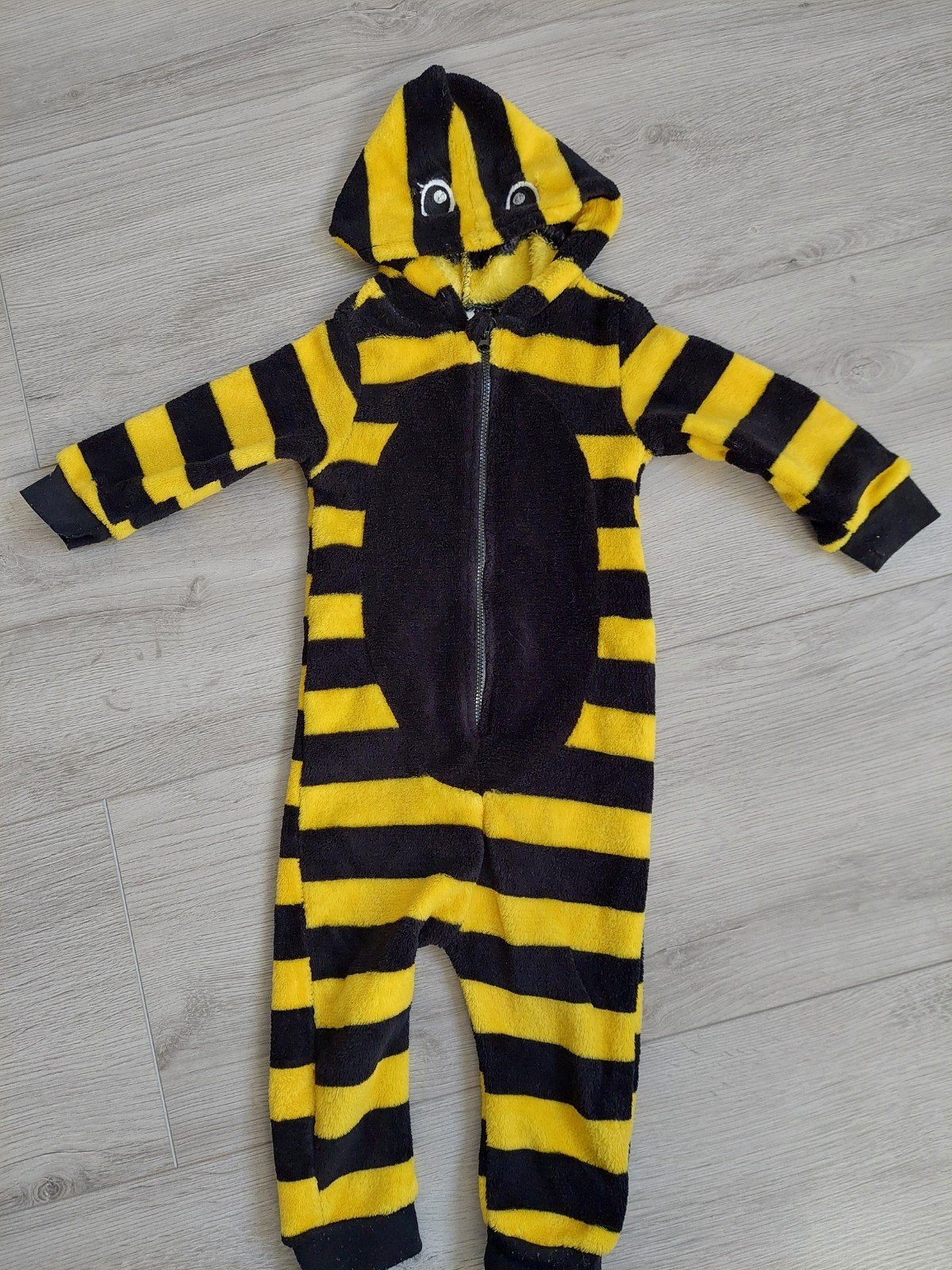 Onesie maat 86 jongen unisex teddy pak bij

zie ook mijn and, Ophalen of Verzenden, Zo goed als nieuw, Jongetje, Overige typen