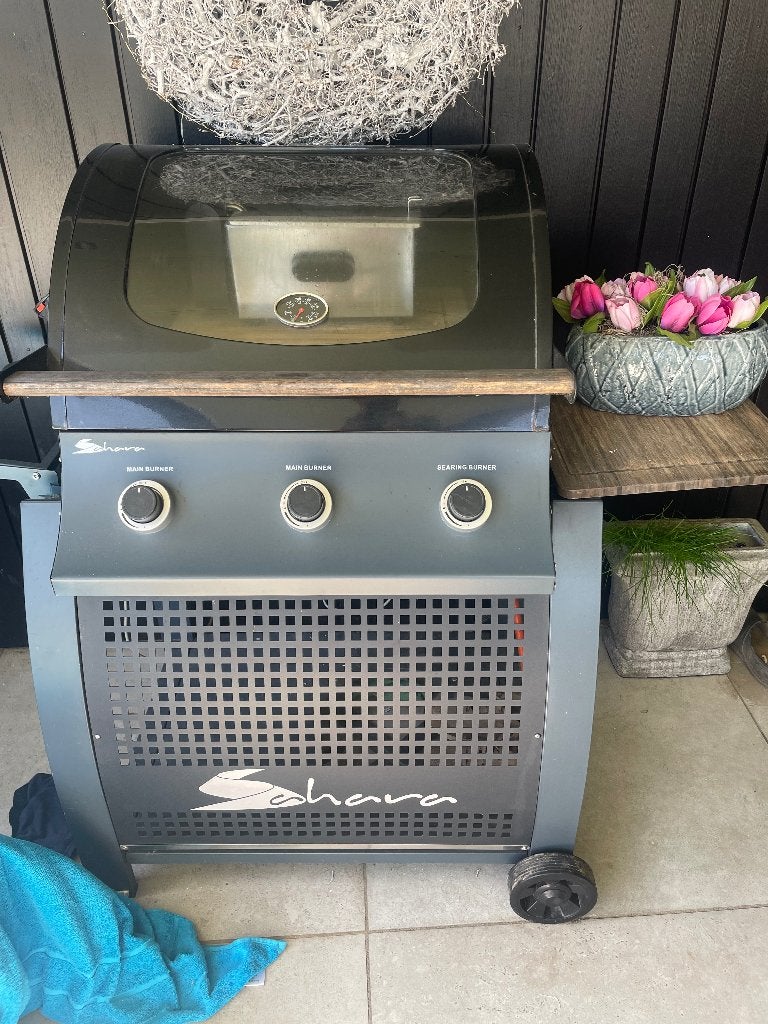 Gas Barbecue, Ophalen, Zo goed als nieuw, Overige merken