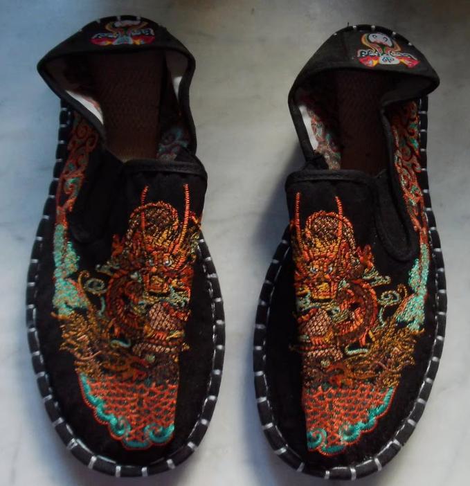Canvasschoenen met borduursel, maat 41, Kleding | Dames, Schoenen, Oosterveldweg 15, 7274 DZ, Verzenden, Zwart, Zo goed als nieuw